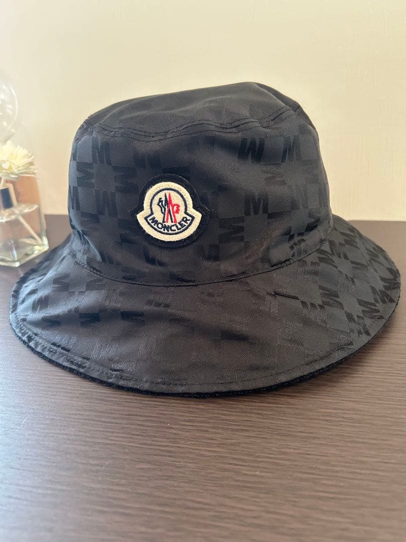 新品　モンクレール2way リバーシブルコーデュロイ バケットハット 黒