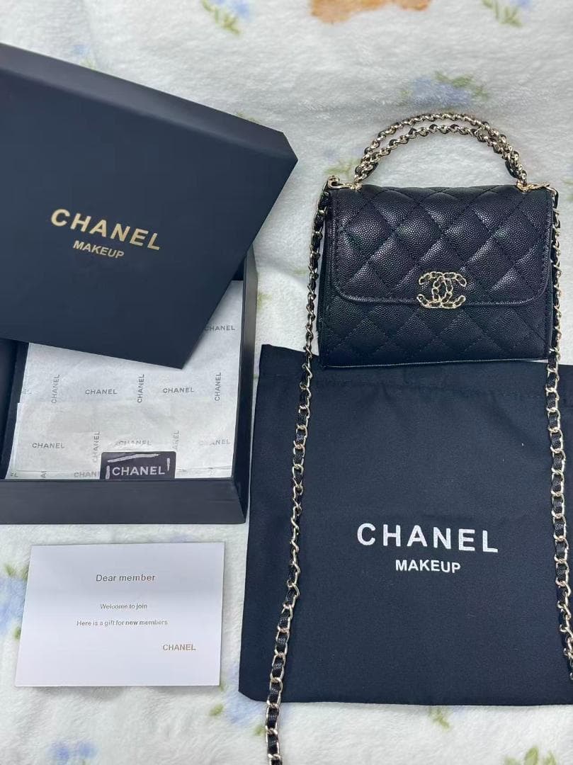 VIP★顧客 限定 非売★品 ショルダーバッグ ブラック ノベルティギフト qr