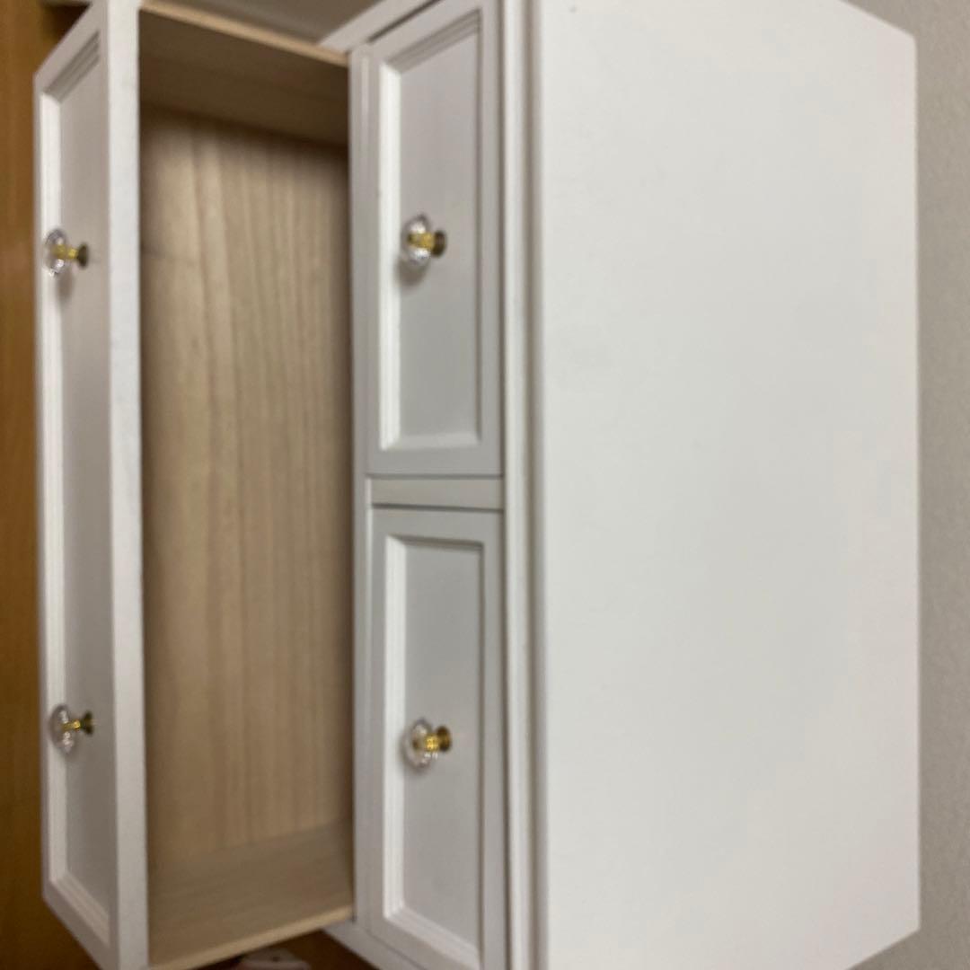 【出品期間短いです】ホワイトチェスト 4段引き出し