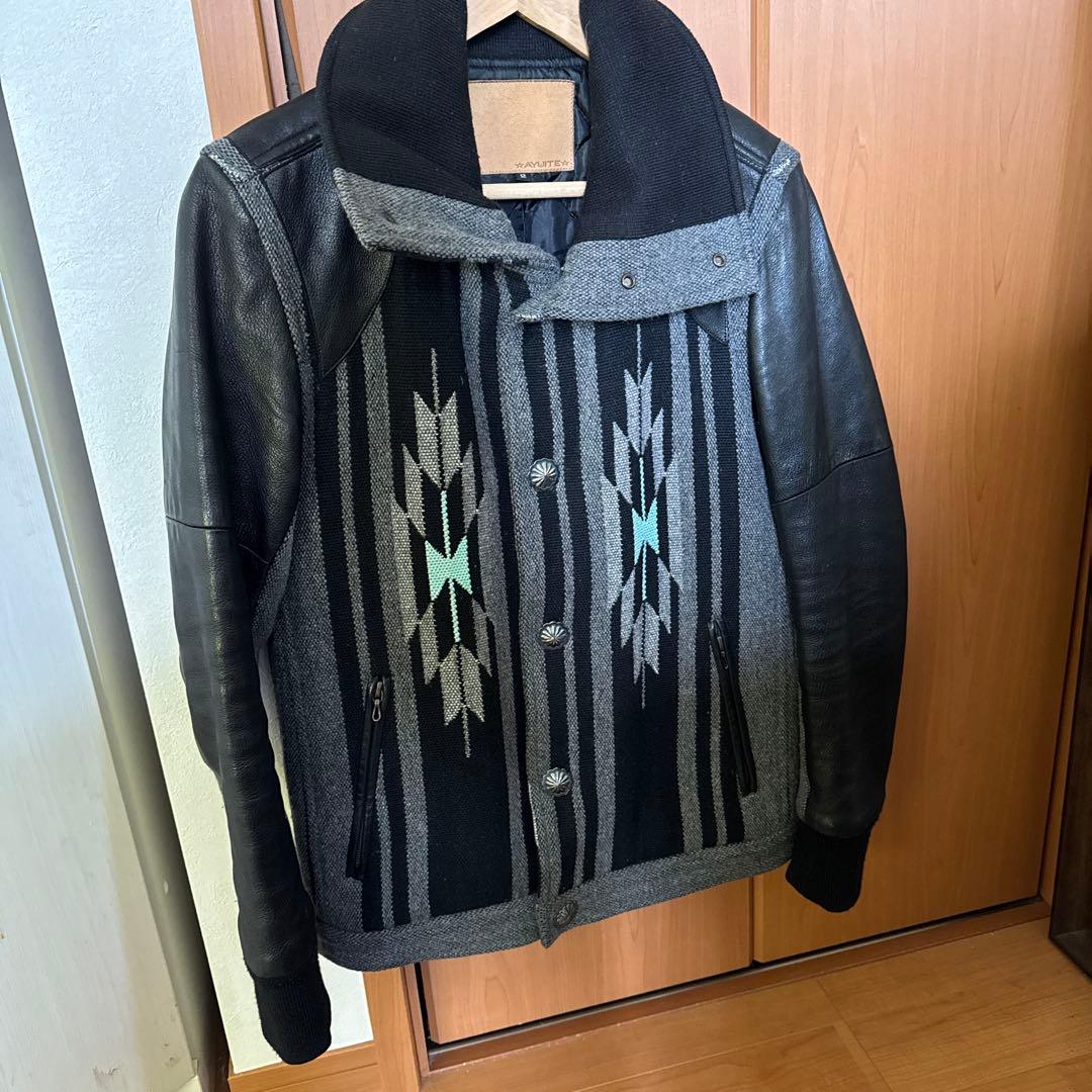 Ayuite ハイネック スタジャン 黒 チマヨ オルテガ ラムレザー