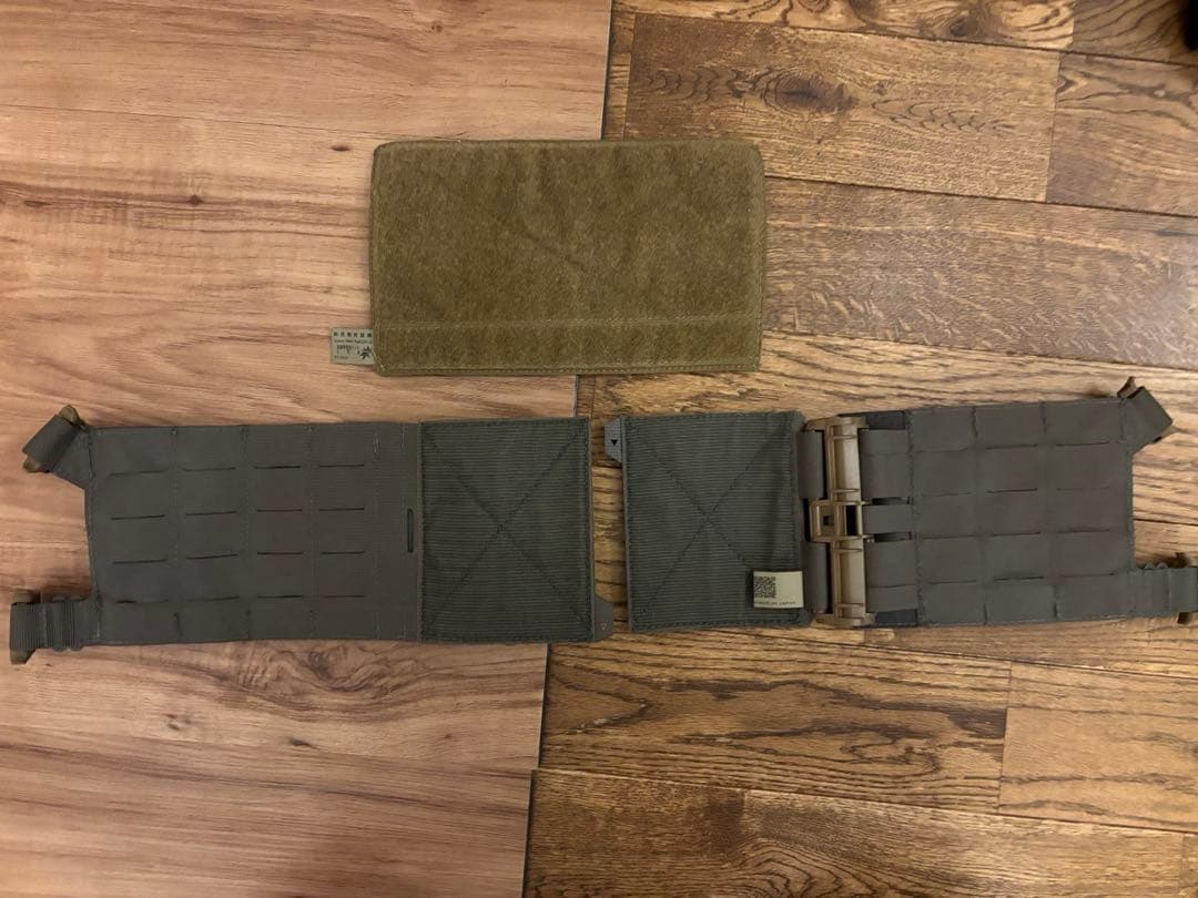 E*e様 4d.t.g 四度戦術 サイドウイング メッシュパッド チェストリグ