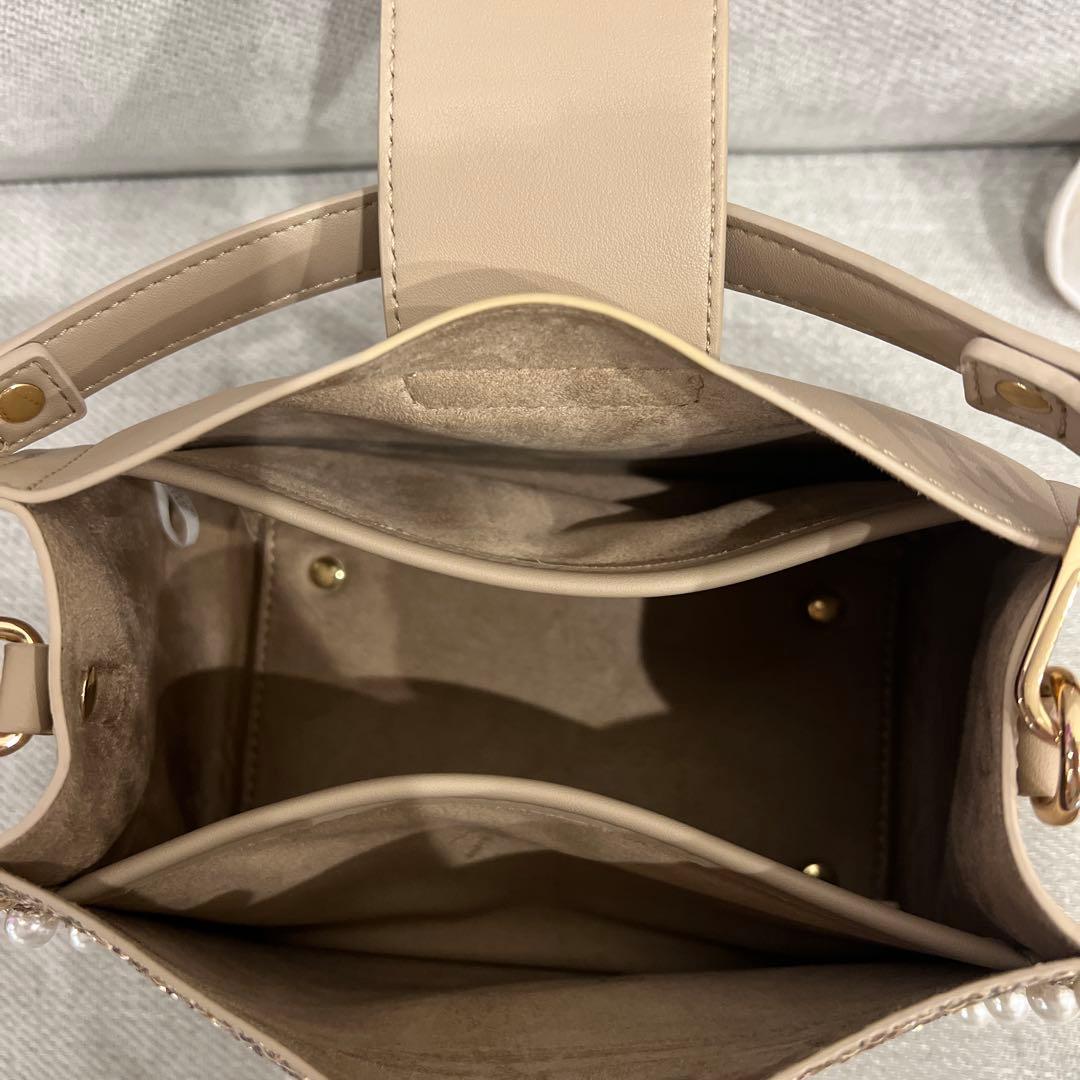 DIANA キラキラ グリッターバッグ ショルダー付き