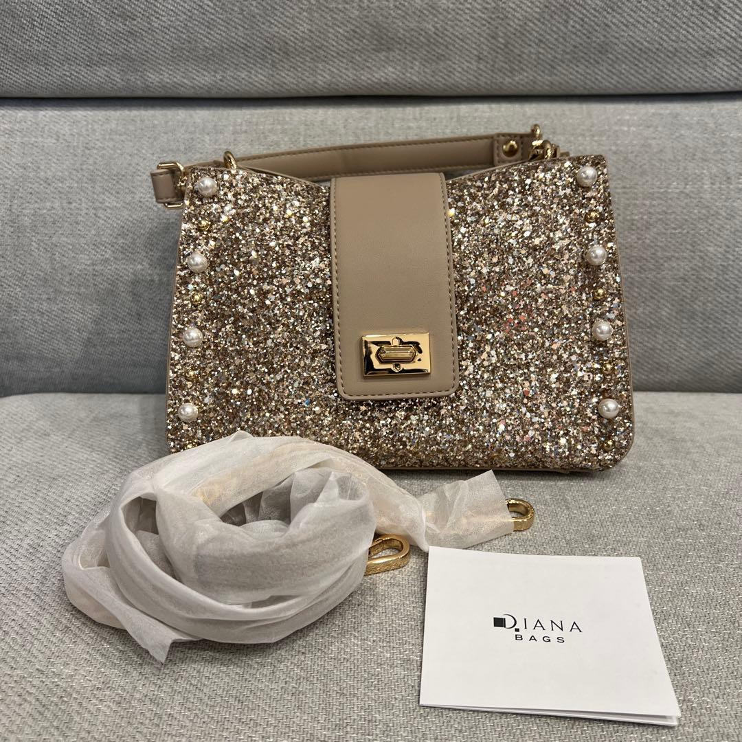 DIANA キラキラ グリッターバッグ ショルダー付き