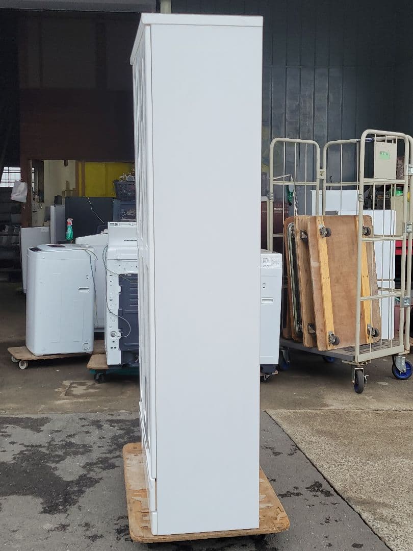 日本製 ガラス扉付き 大型食器棚 キャビネット ホワイト