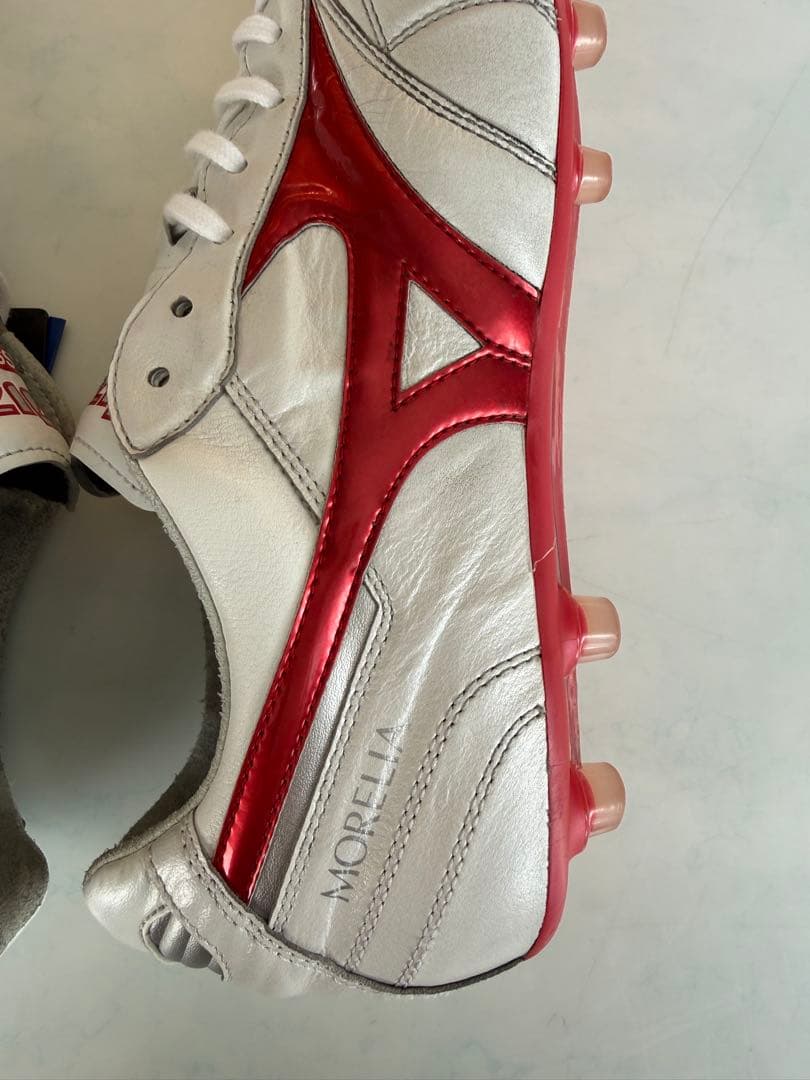 Mizuno モレリア 2 JAPAN AG スーパーホワイト×メルビーレッド