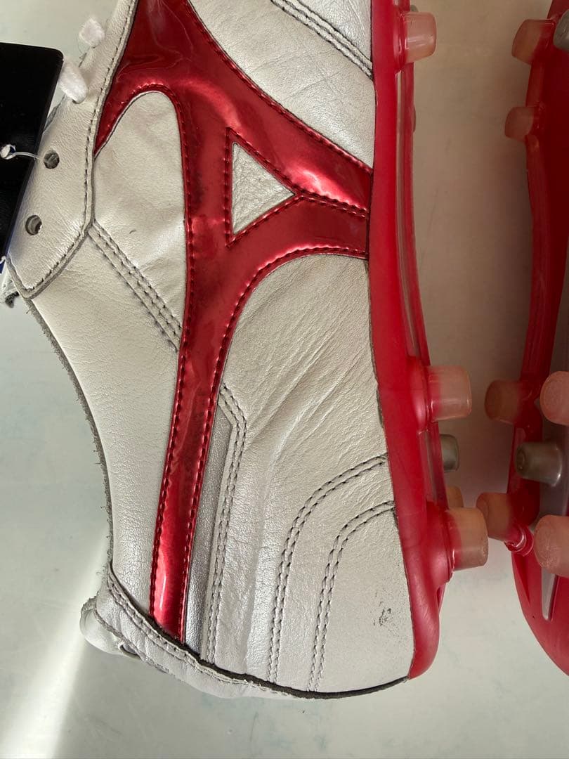 Mizuno モレリア 2 JAPAN AG スーパーホワイト×メルビーレッド