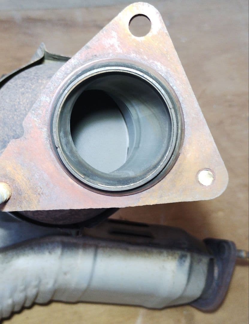 日産 VQ35HR 触媒　純正