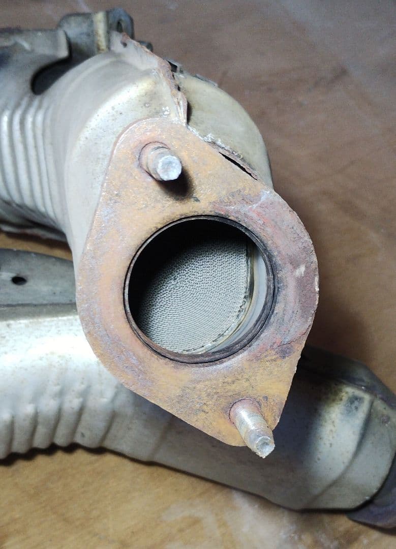 日産 VQ35HR 触媒　純正