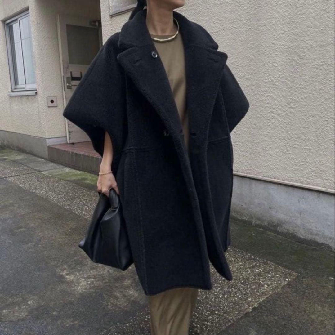 AMERI VINTAGE　ポンチョコート　ブラック