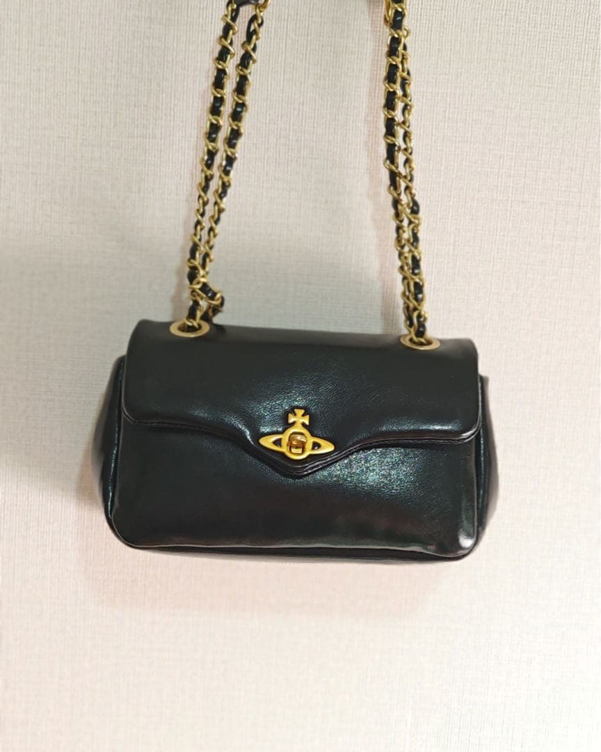 Vivienne Westwood　ブラック　チェーンショルダーバッグ　美品