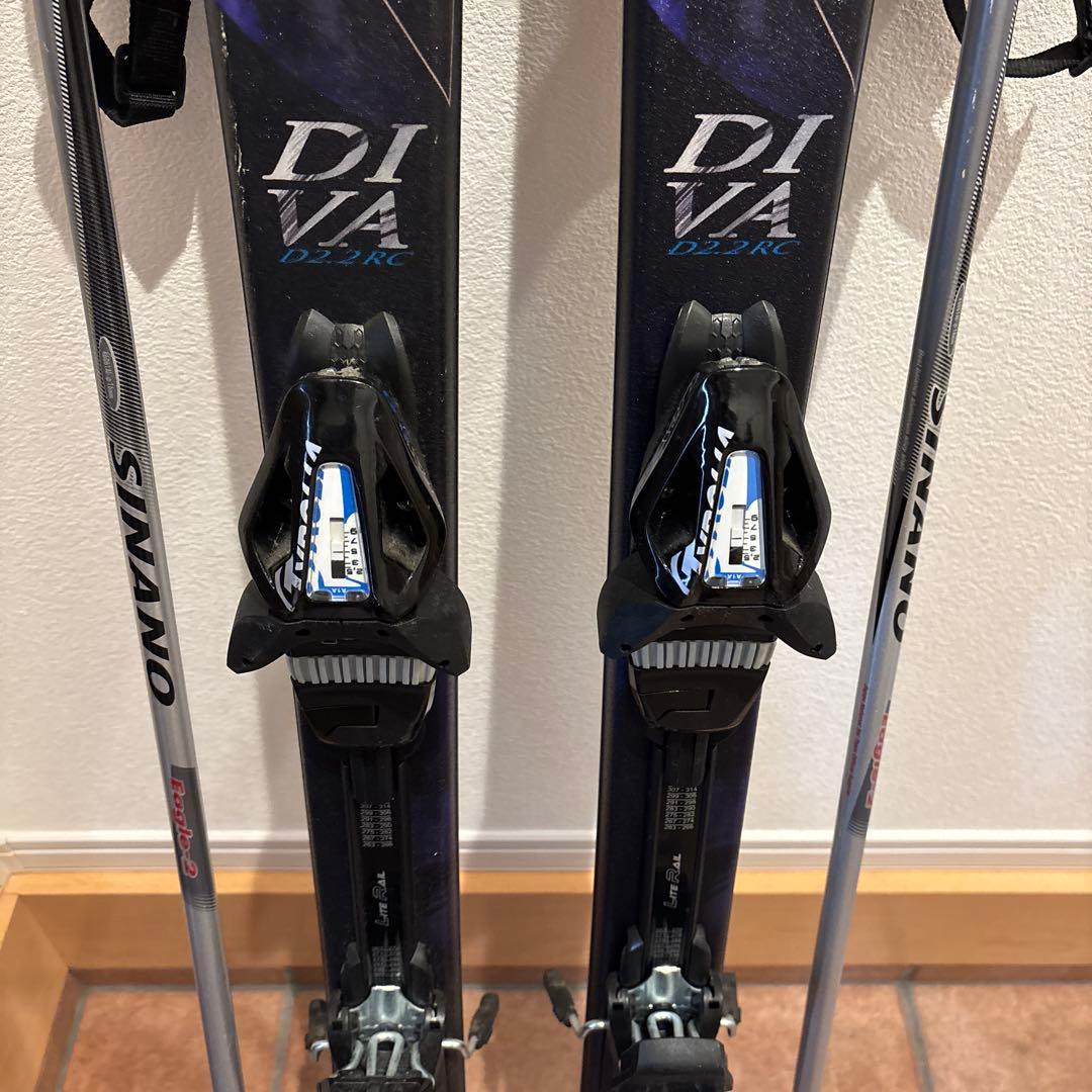メンズ　HART DIVA スキー板 黒と紫 ビンディング　ポール付き