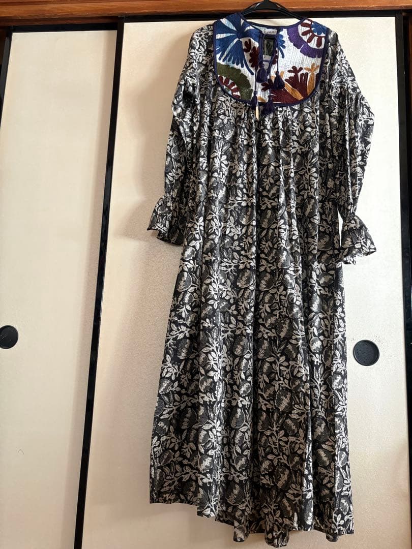 美品　nioki ニウーキ　カンタキルト　ワンピース　ブラック