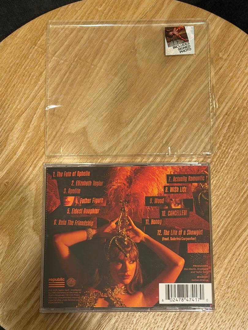 THE LIFE OF A SHOWGIRL CDサインPHOTO2①