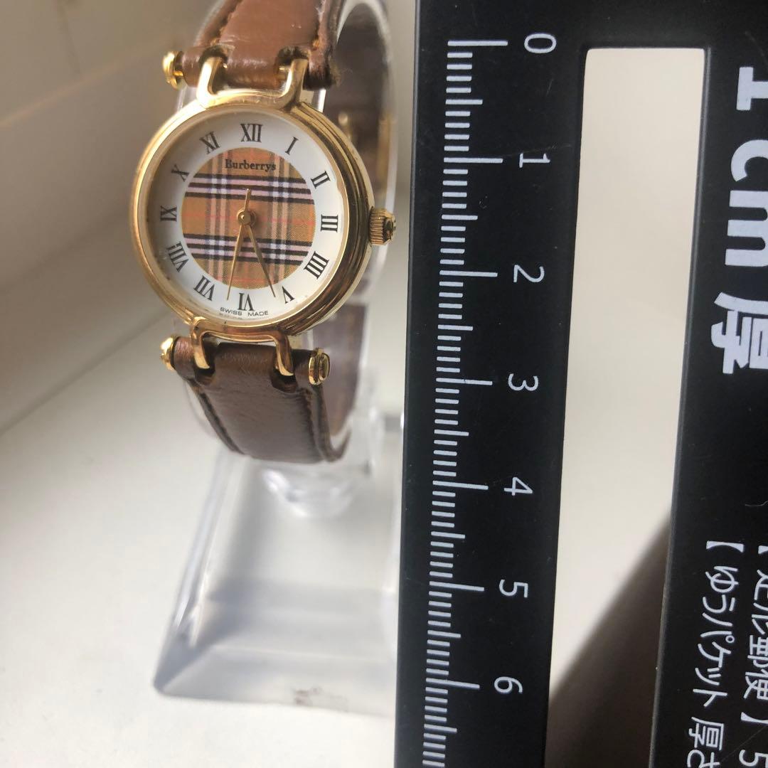 Burberry バーバリー レザーベルト 腕時計 ノバチェック柄　電池新品