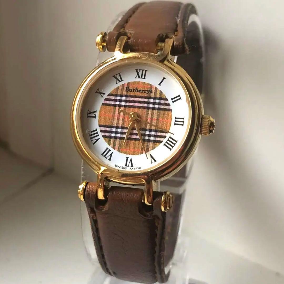 Burberry バーバリー レザーベルト 腕時計 ノバチェック柄　電池新品