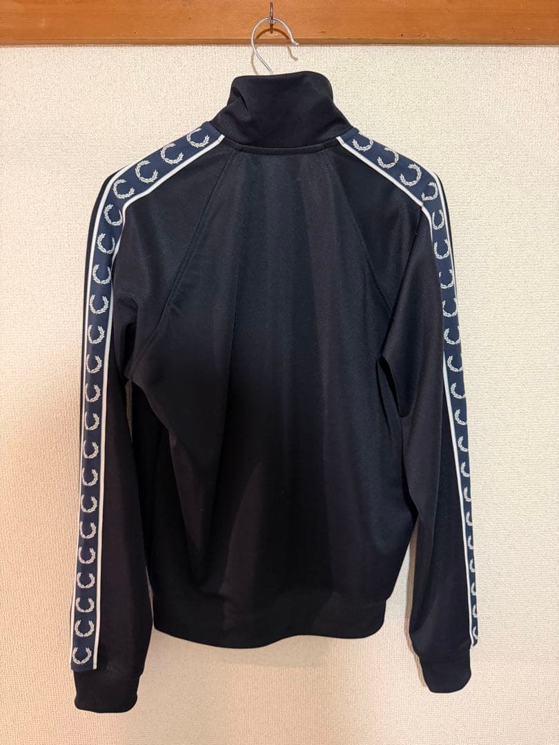 FRED PERRYジップアップジャケット サイドロゴ ネイビー Sサイズ