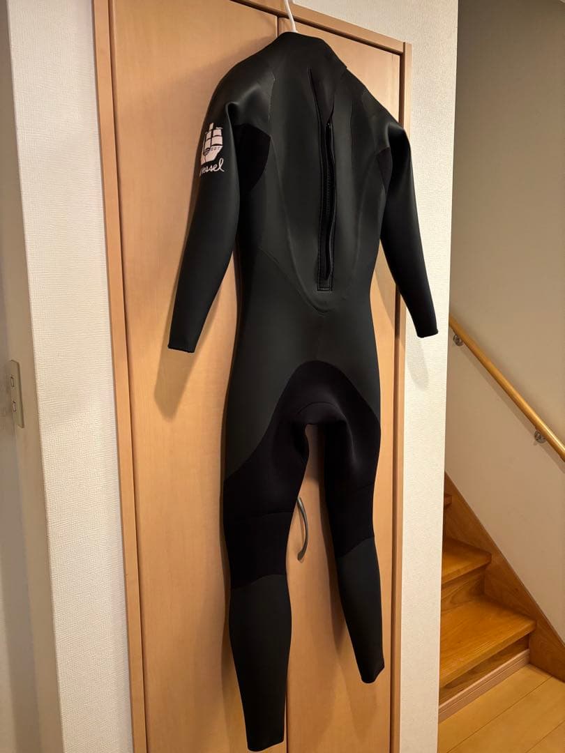 最終価格AIDENTIFYブラック セミドライMサイズ 4.5㍉未着用