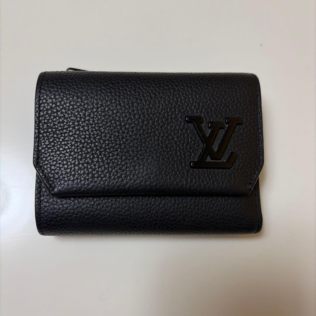 [箱/袋付] ヴィトン アエログラム パイロット 財布 コンパクト　三つ折り