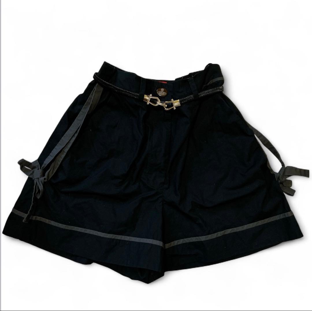 【希少】ヴィヴィアンRED LABEL ベルト付ショートパンツ 黒