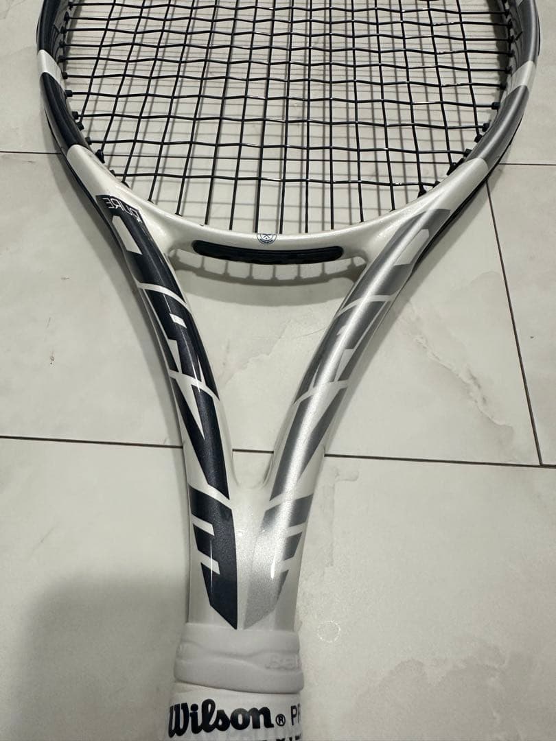 バボラ ピュアドライブ Wimbledon 2024限定モデル