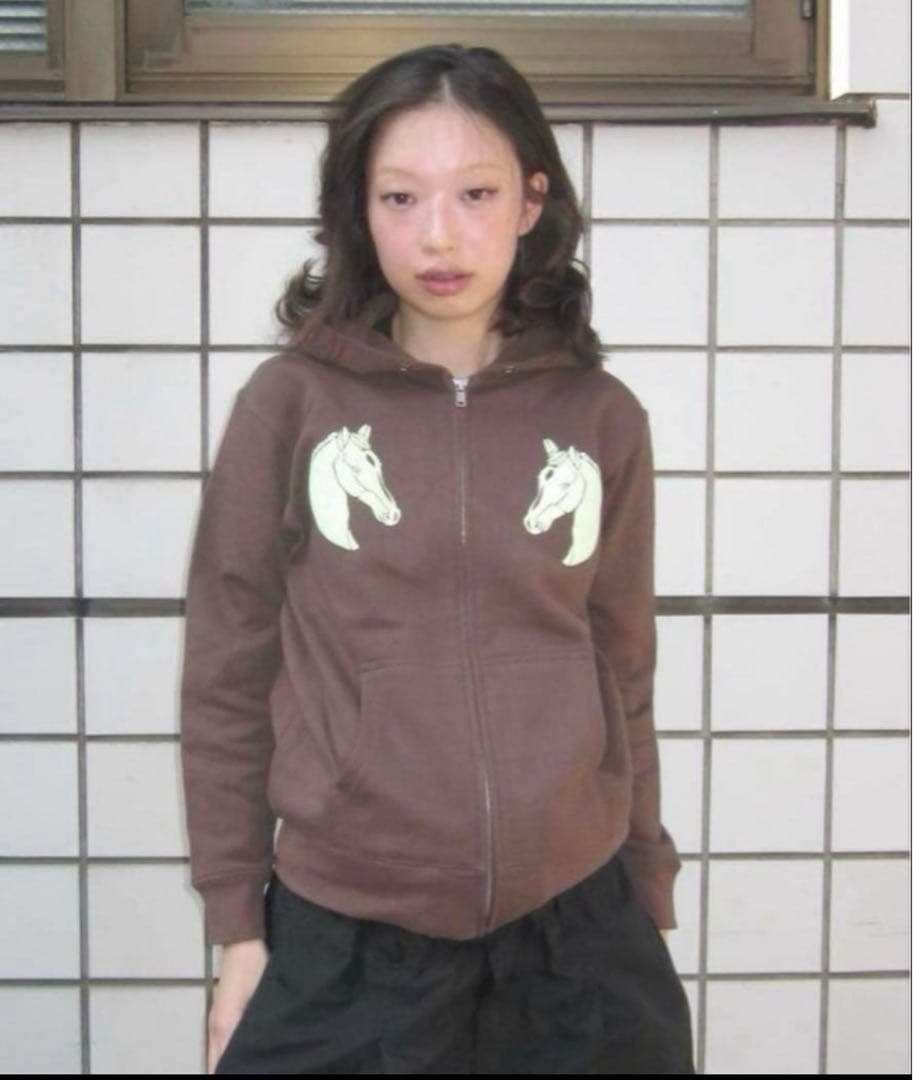 shury Labyrins パーカー