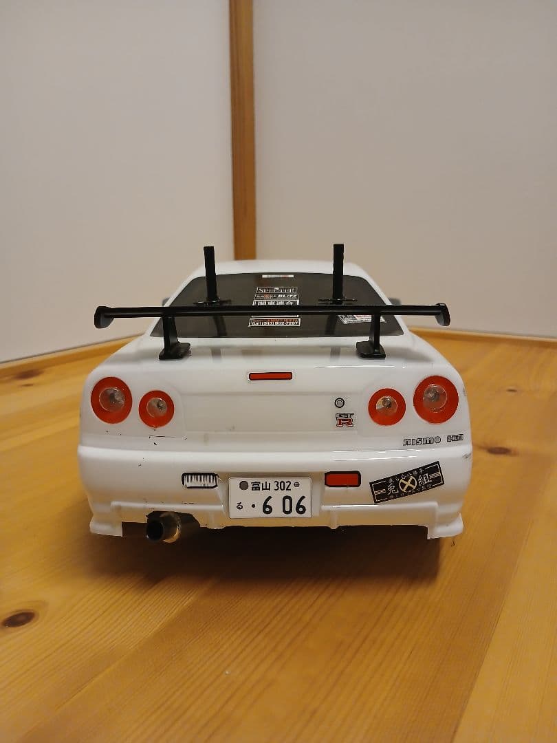 Nissan Skyline 34GT-R 中古ラジコンカー TT-01