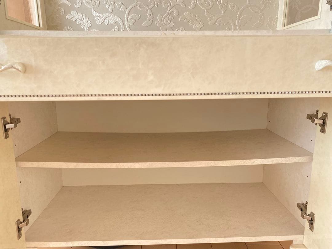 【1月5日までの限定価格】サルタレッリ　ジュリエッタ　キャビネット