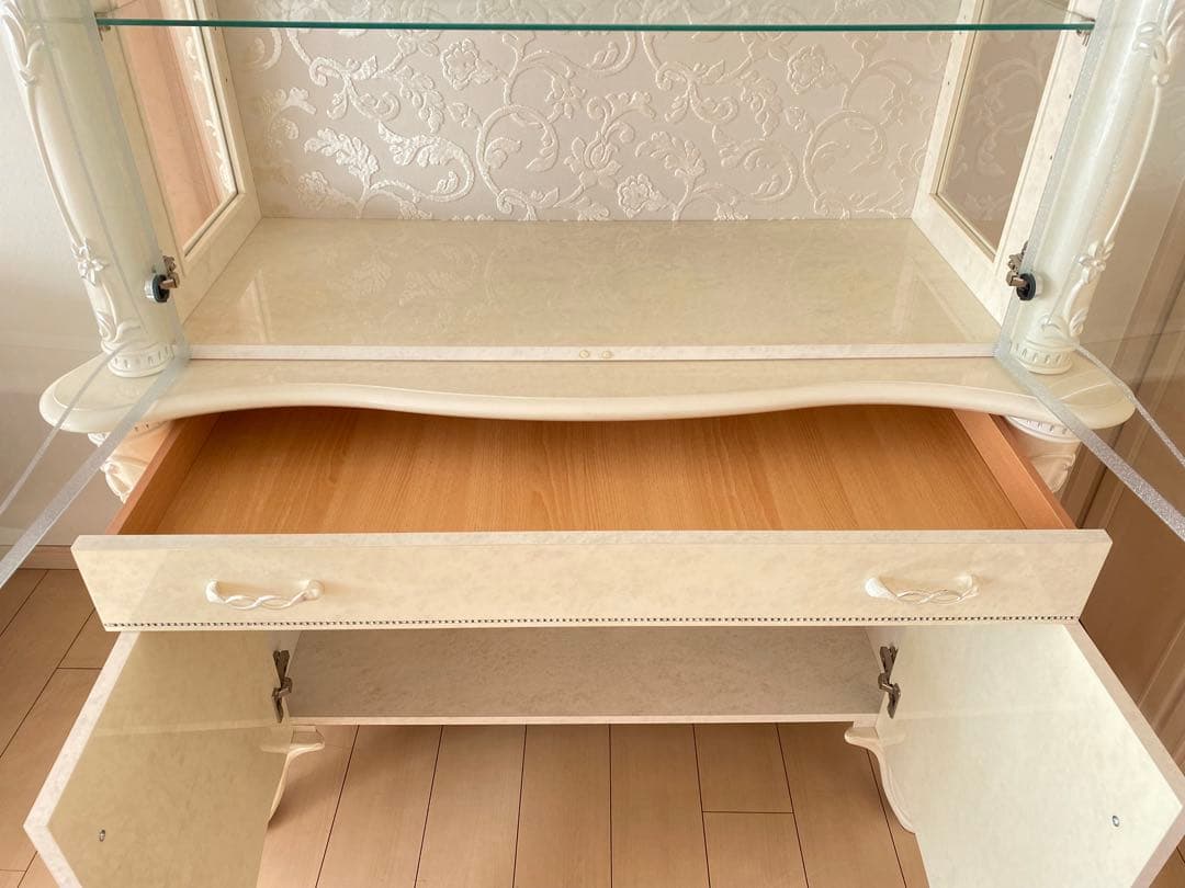 【1月5日までの限定価格】サルタレッリ　ジュリエッタ　キャビネット