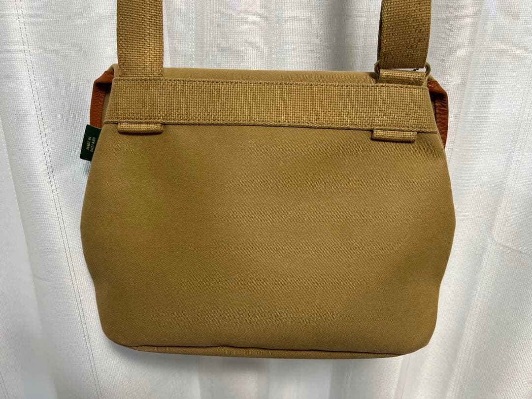 くらら　美品【ブレディ】の\"AVON\"ショルダーバッグ