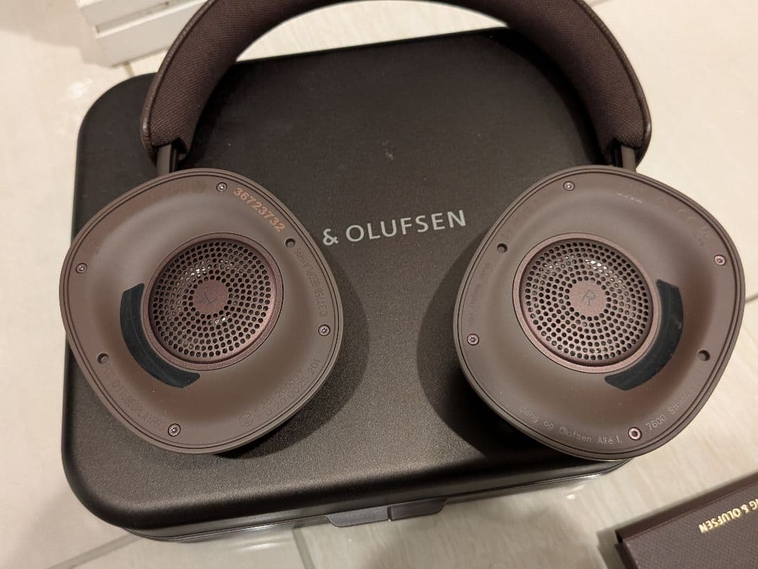 Bang & Olufsen Beoplay H95 Chestnut ブラウン