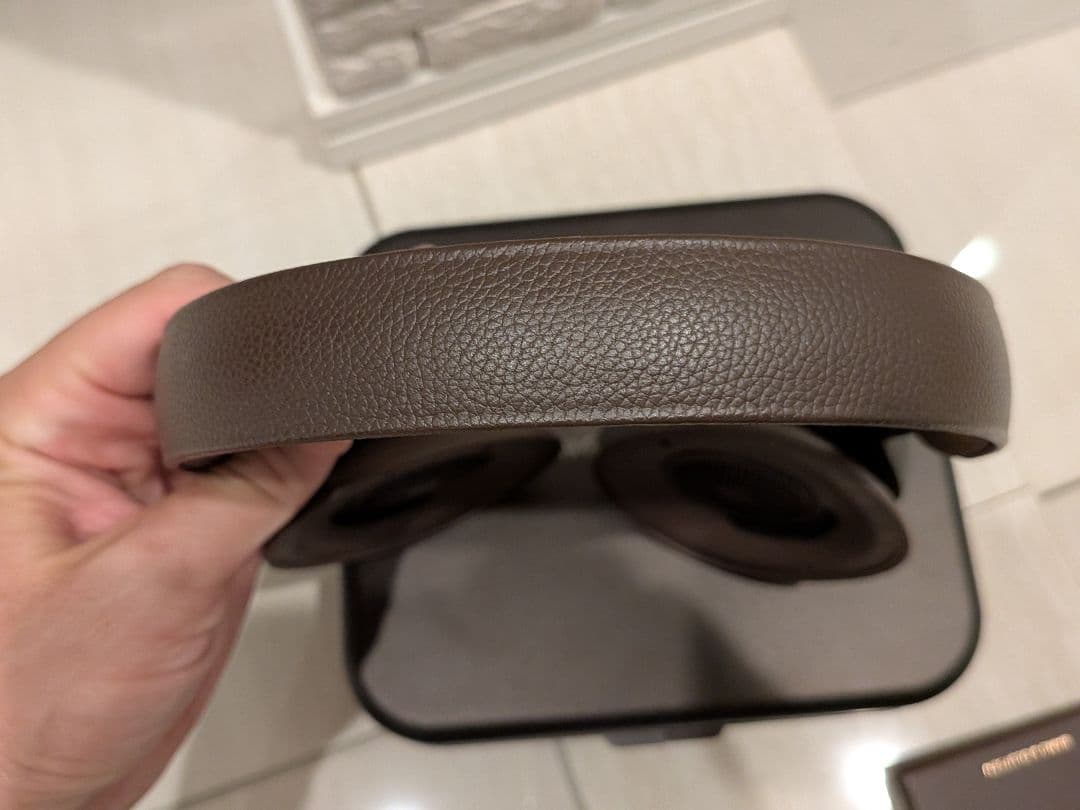 Bang & Olufsen Beoplay H95 Chestnut ブラウン