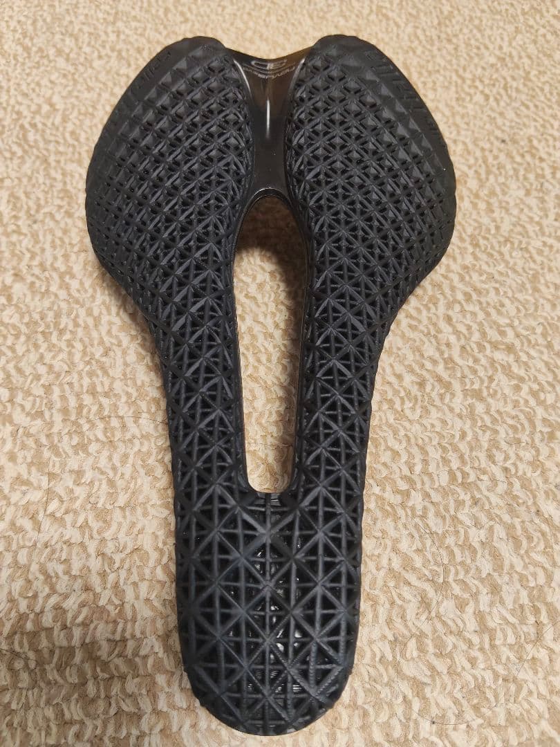 SELLE ITALIA　NOVUS BOOST EVO 3D Ti316