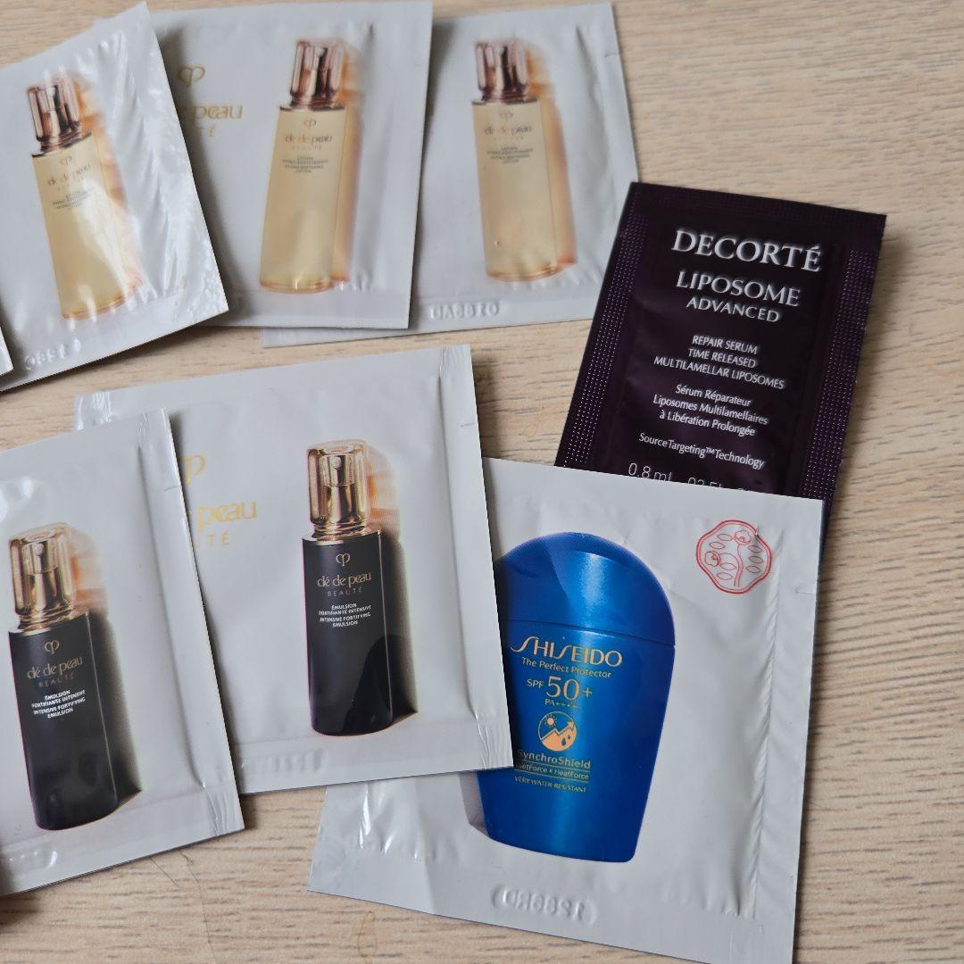 シャネル ルージュココフラッシュ272 ロザ　クレ・ド・ポー　サンプル９つ