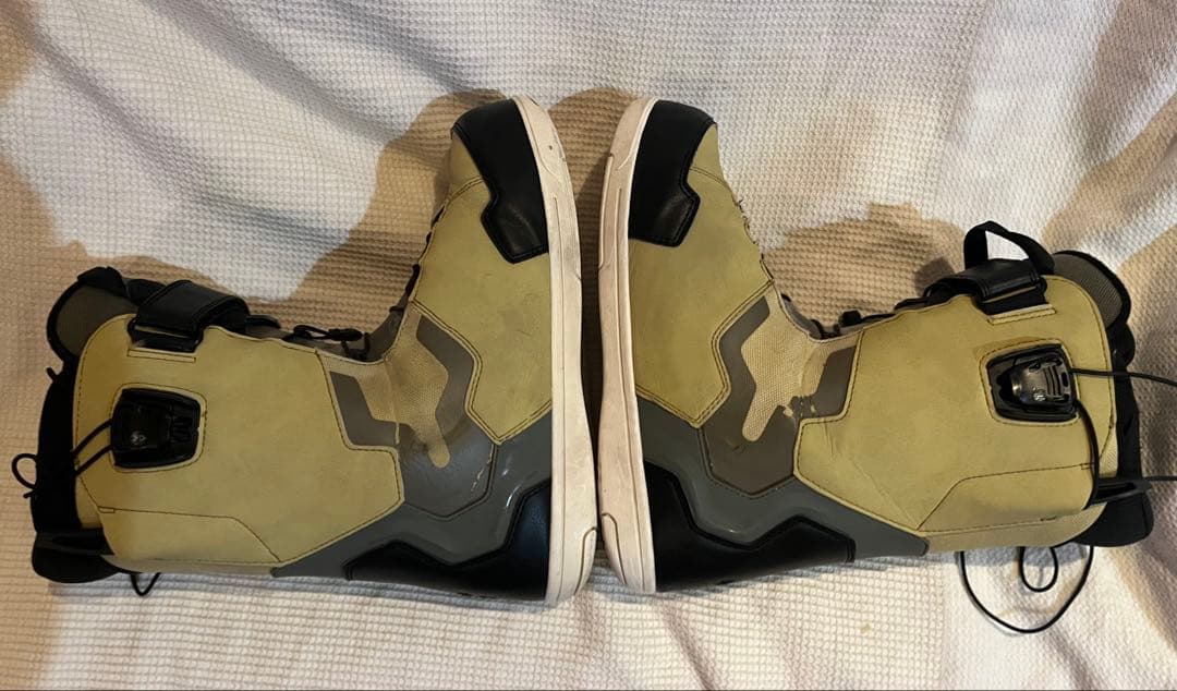 スノーボード Deeluxe team ID 2023 28.5