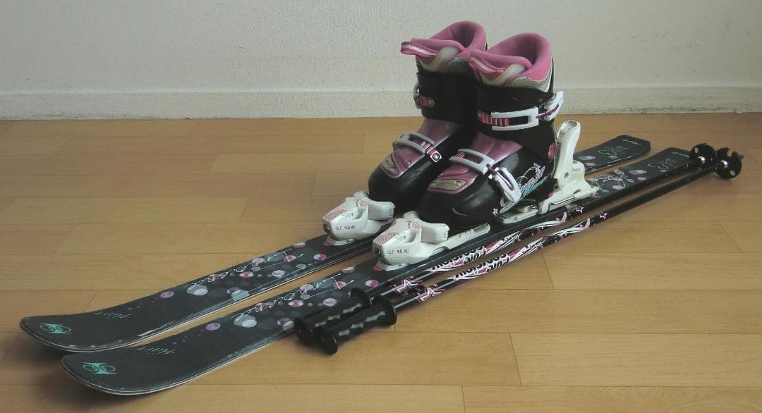 ■■送料無料■Hart■子供用スキーフルセット■板118靴22■WAX済■■