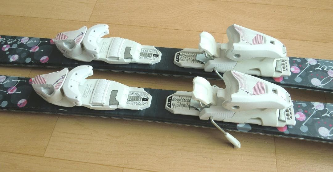 ■■送料無料■Hart■子供用スキーフルセット■板118靴22■WAX済■■