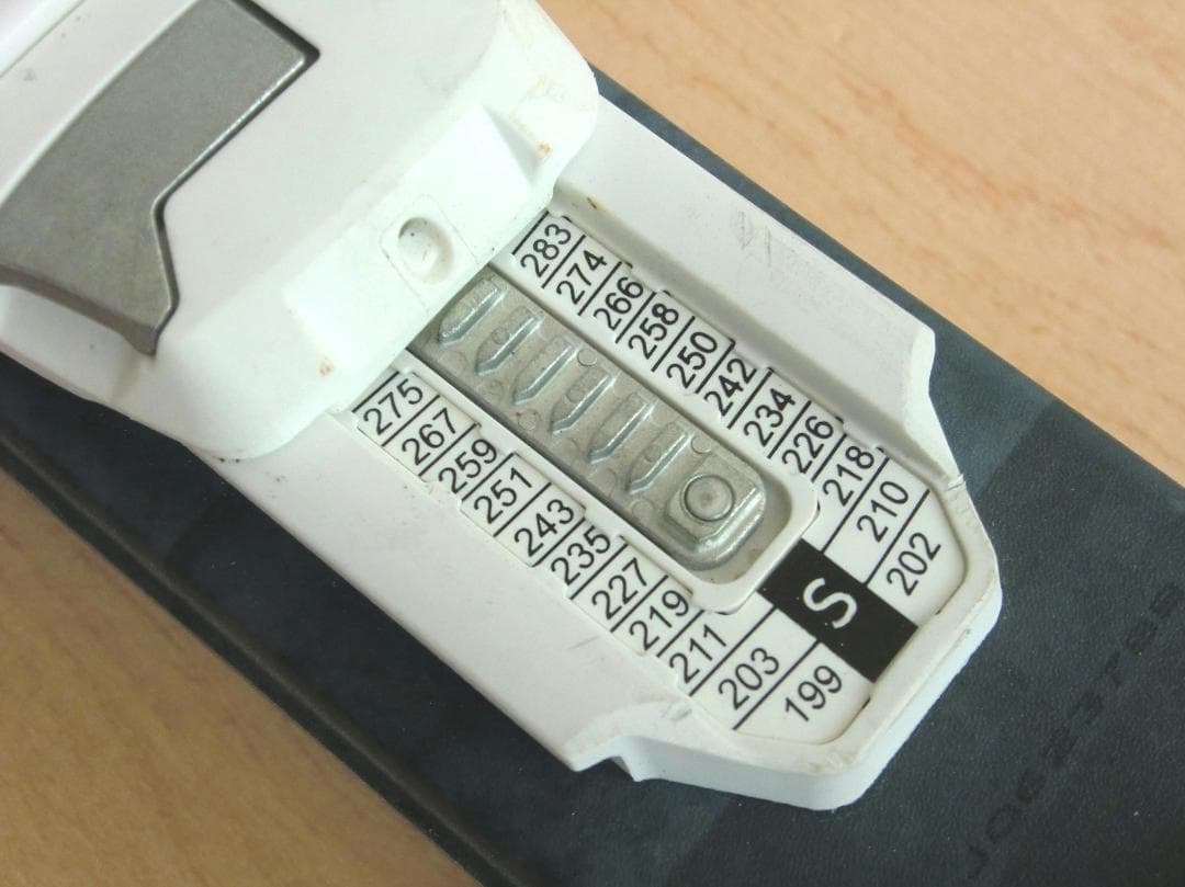 ■■送料無料■Hart■子供用スキーフルセット■板118靴22■WAX済■■