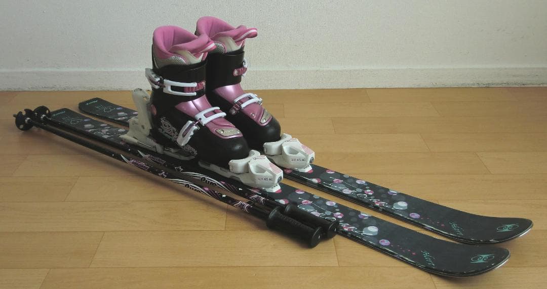 ■■送料無料■Hart■子供用スキーフルセット■板118靴22■WAX済■■