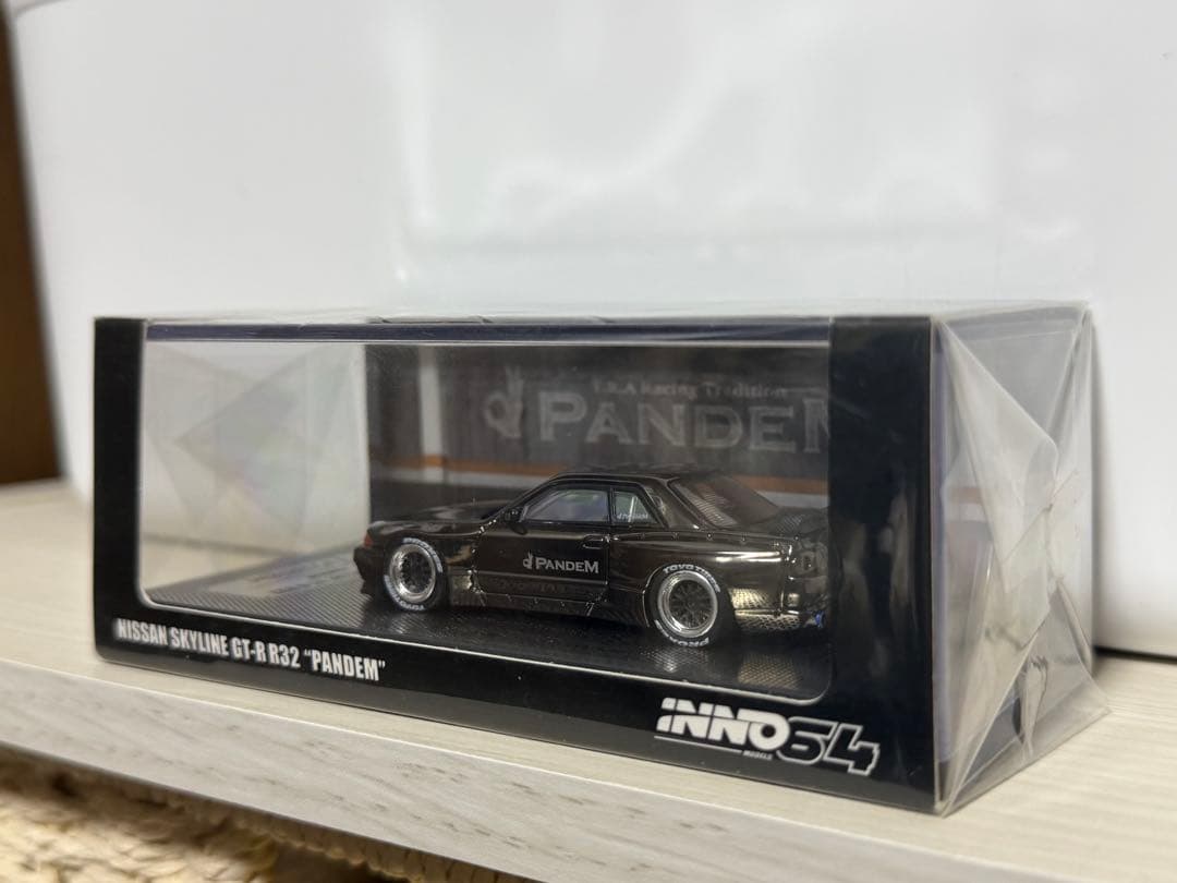 イノモデル　R32 香港スペシャルエディション　ブラッククローム