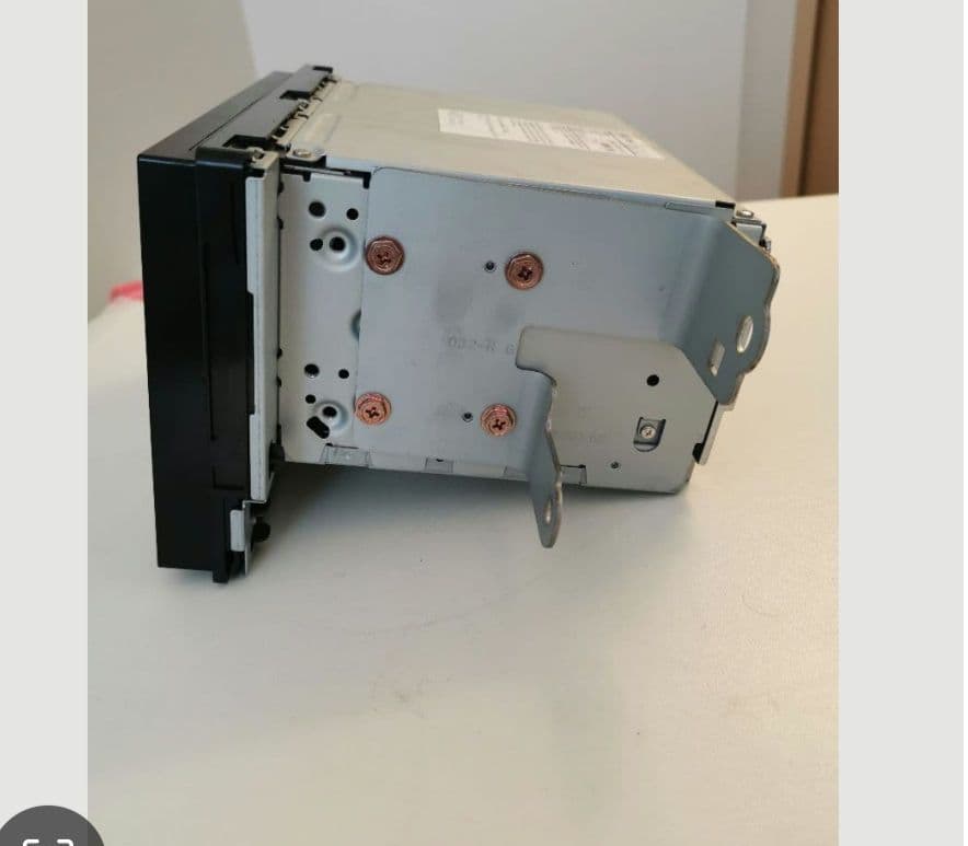 イクリプス　カーナビ　AVN−ZX03i　９インチ