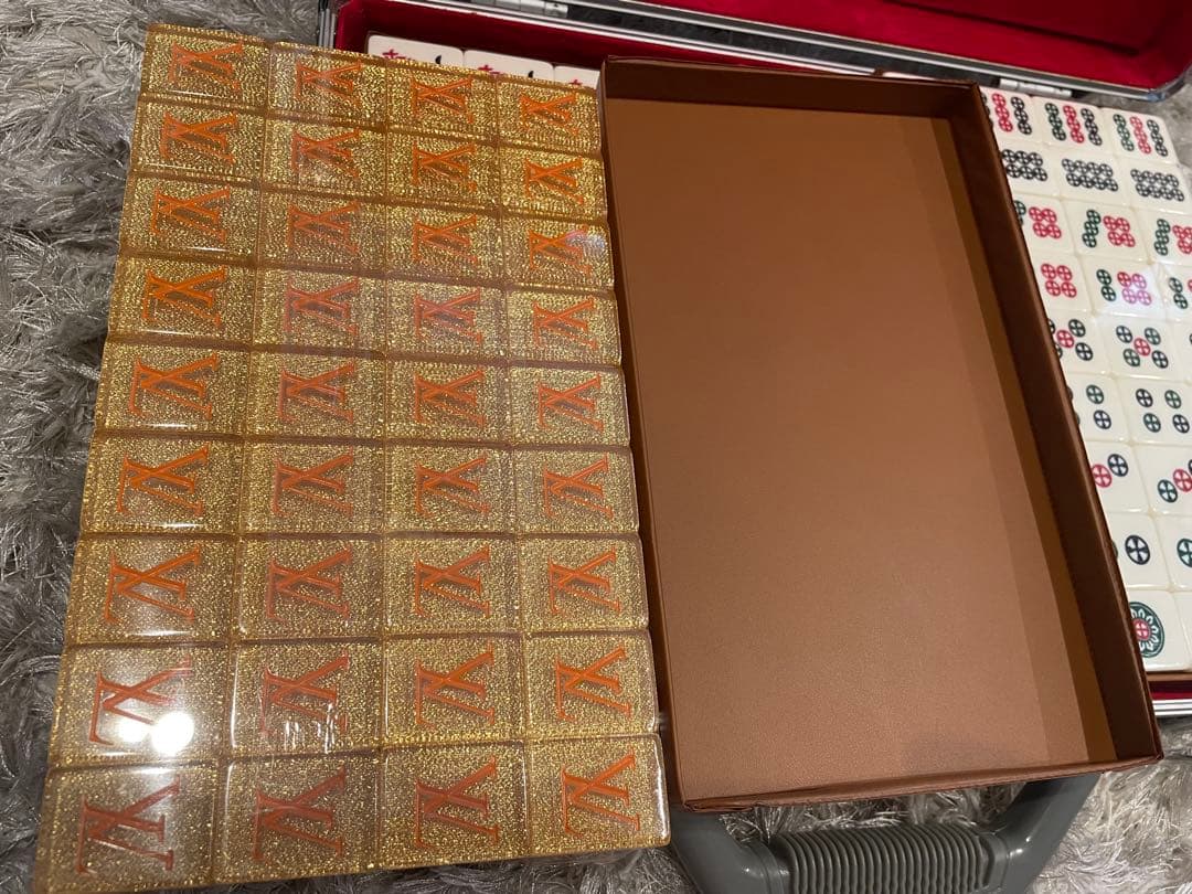 モノグラム柄 麻雀 麻雀牌