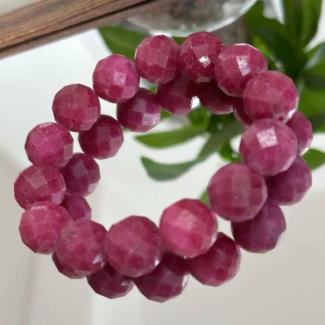 破格【高品質】上質ルビー ブレスレット カット 天然石 パワーストーン