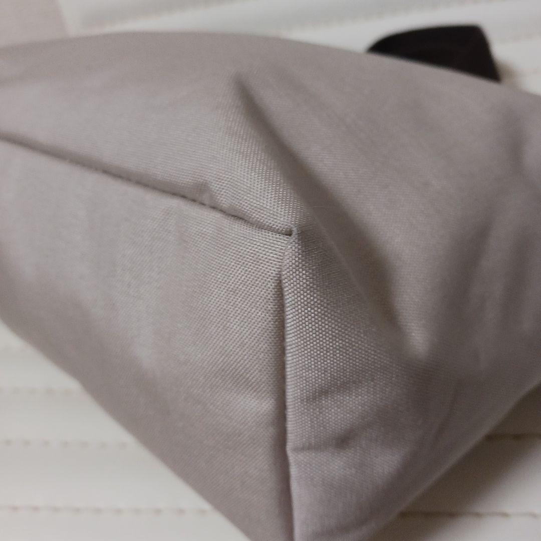 2913【未使用級】エルベシャプリエ704c　マスティック×モカ