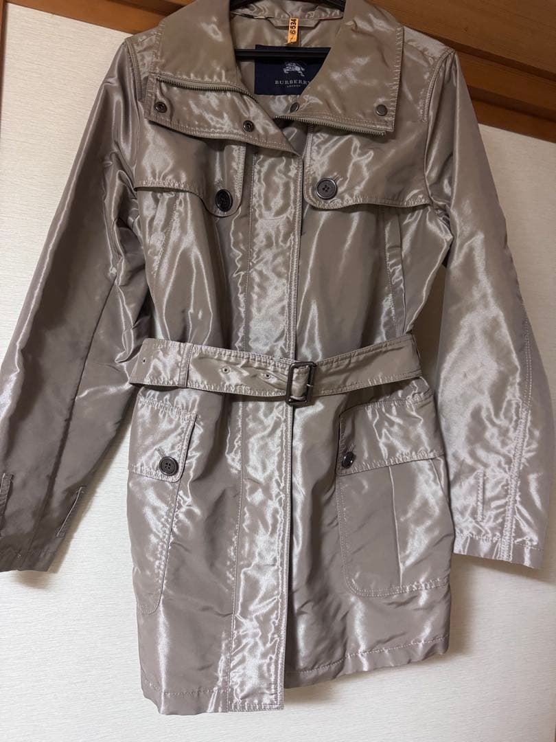 BURBERRY トレンチコート