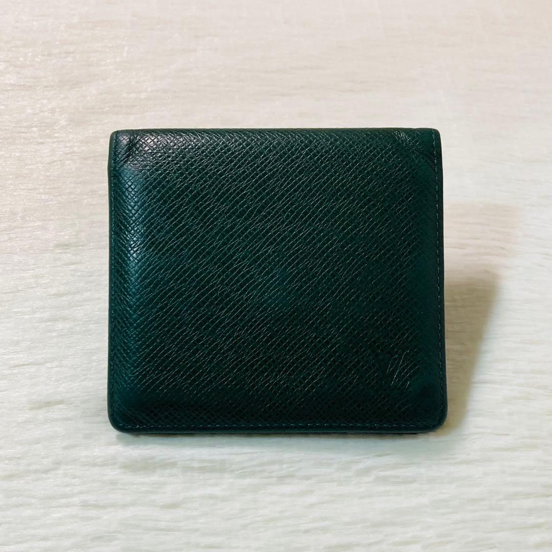 早い者勝ち　Louis Vuitton　ルイヴィトン　財布　タイガ　ポルト・ビエ