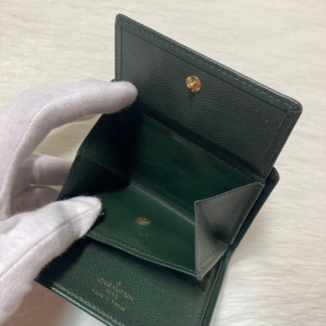 早い者勝ち　Louis Vuitton　ルイヴィトン　財布　タイガ　ポルト・ビエ