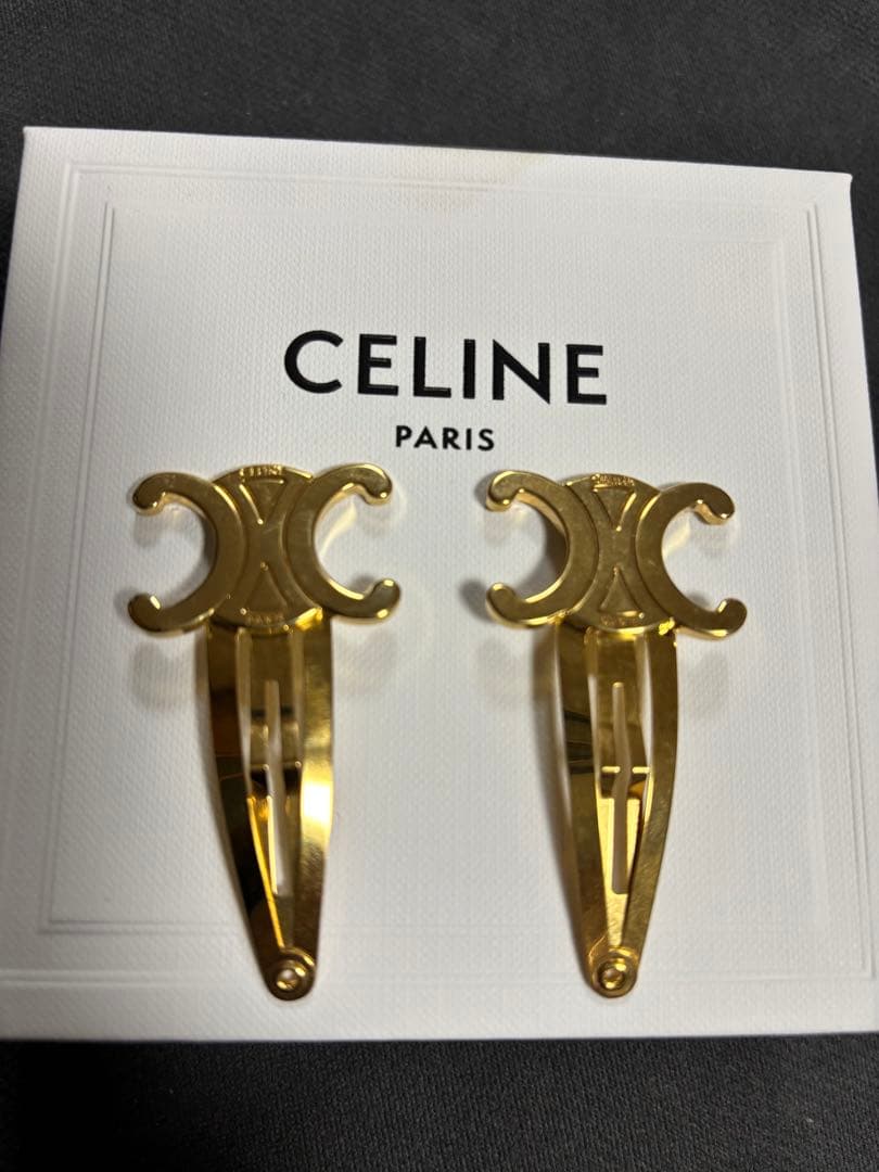 セリーヌ　ヘアピン