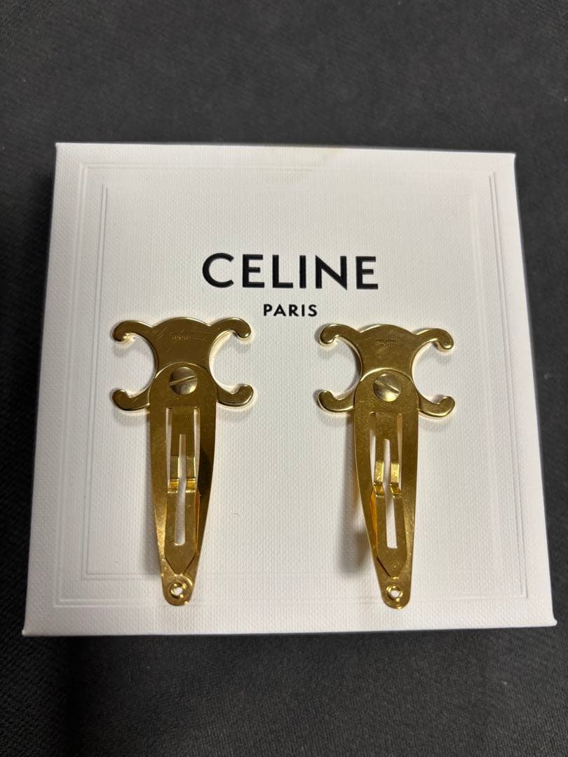 セリーヌ　ヘアピン