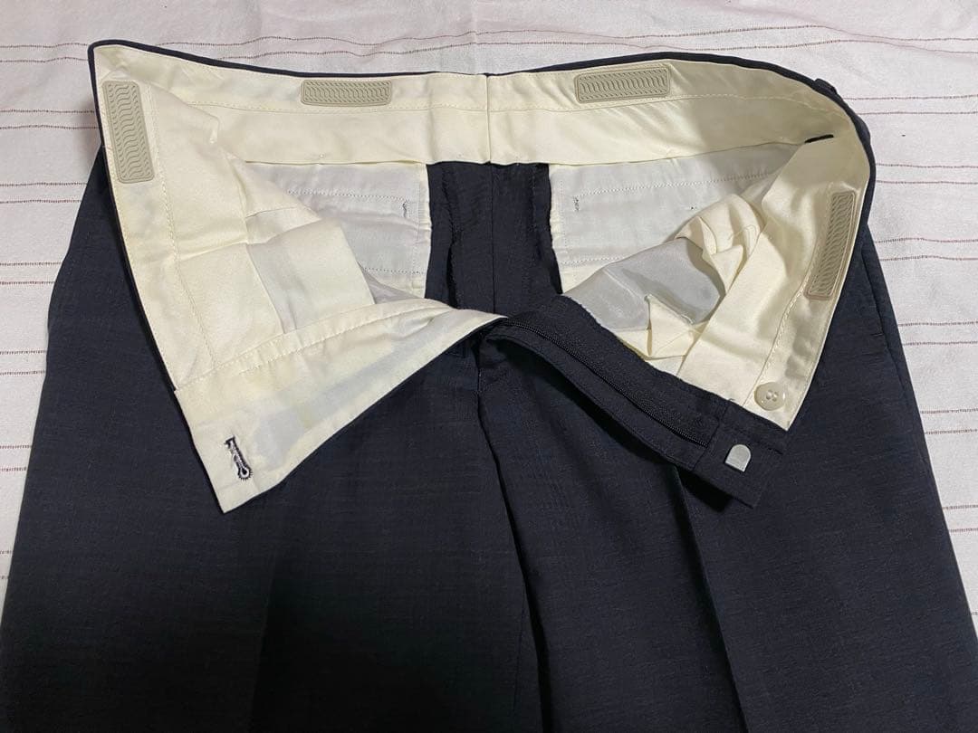 ichee◆イタリア製Ermenegildo Zegna生地使用◆メンズスーツ