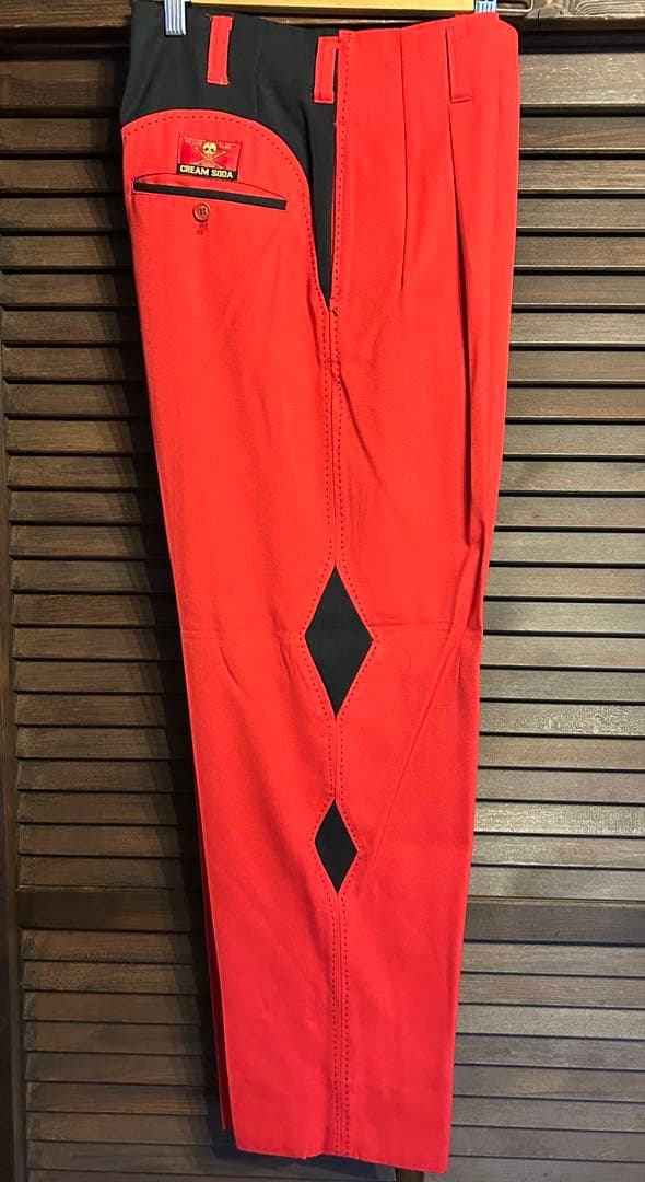 大幅値下　希少　クリームソーダ　ピンクドラゴン　黒赤　セットアップ　レア